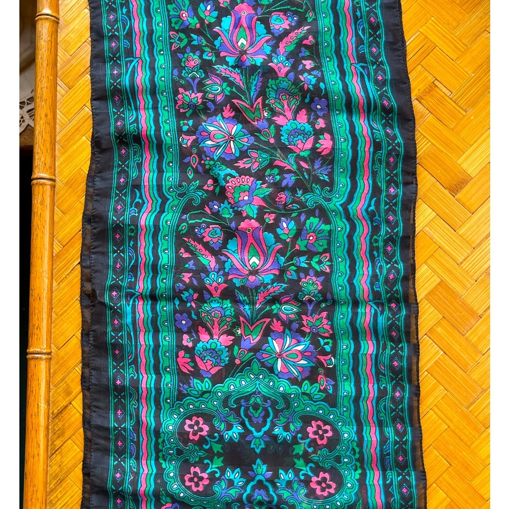 Colorful silky scarf vintage 90s